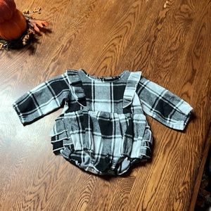 Black and white checkered outfit